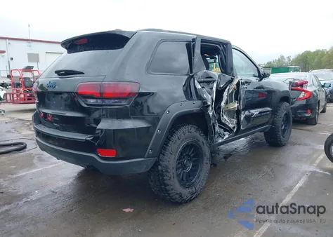 2018 Jeep Grand Cherokee Upland 4X4 из США, поврежденный, VIN 1C4RJFAG2JC500227